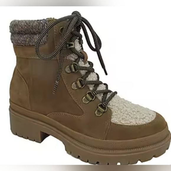 pop Shoes - Pop Womens Diligence Block Heel Lace Up Boots